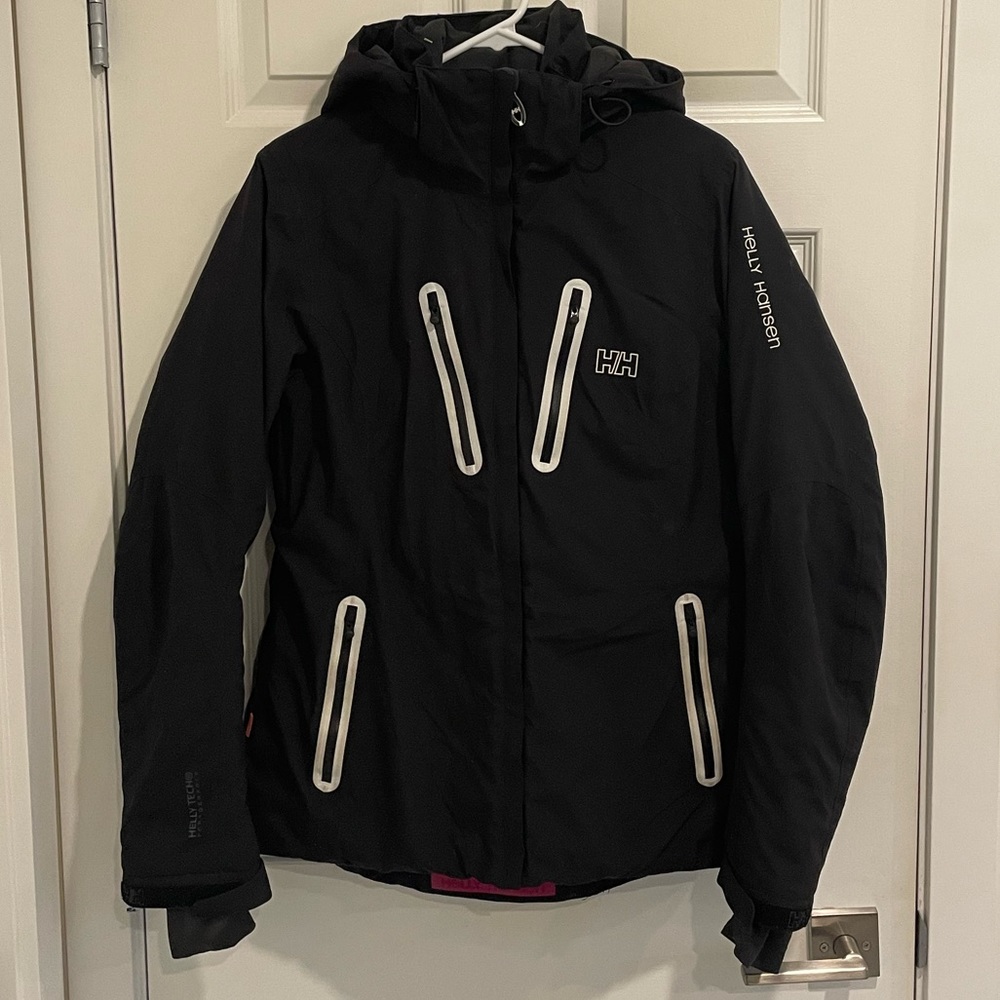 Helly Hanson Woman’s Waterproof Performance Cold Weather Jacket Size Large
